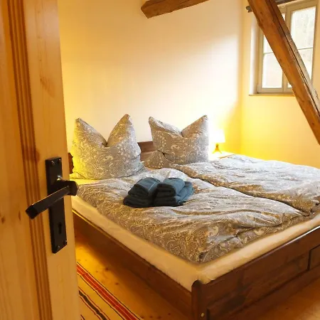 “maegdestube” - Hammergut Neidberg Rosenthal-Bielatal