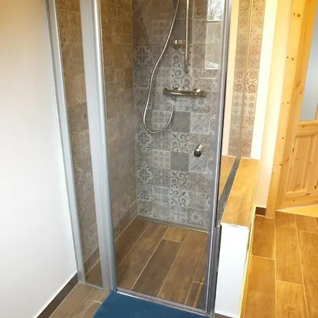 “maegdestube” - Hammergut Neidberg Rosenthal-Bielatal