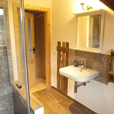 “maegdestube” - Hammergut Neidberg *